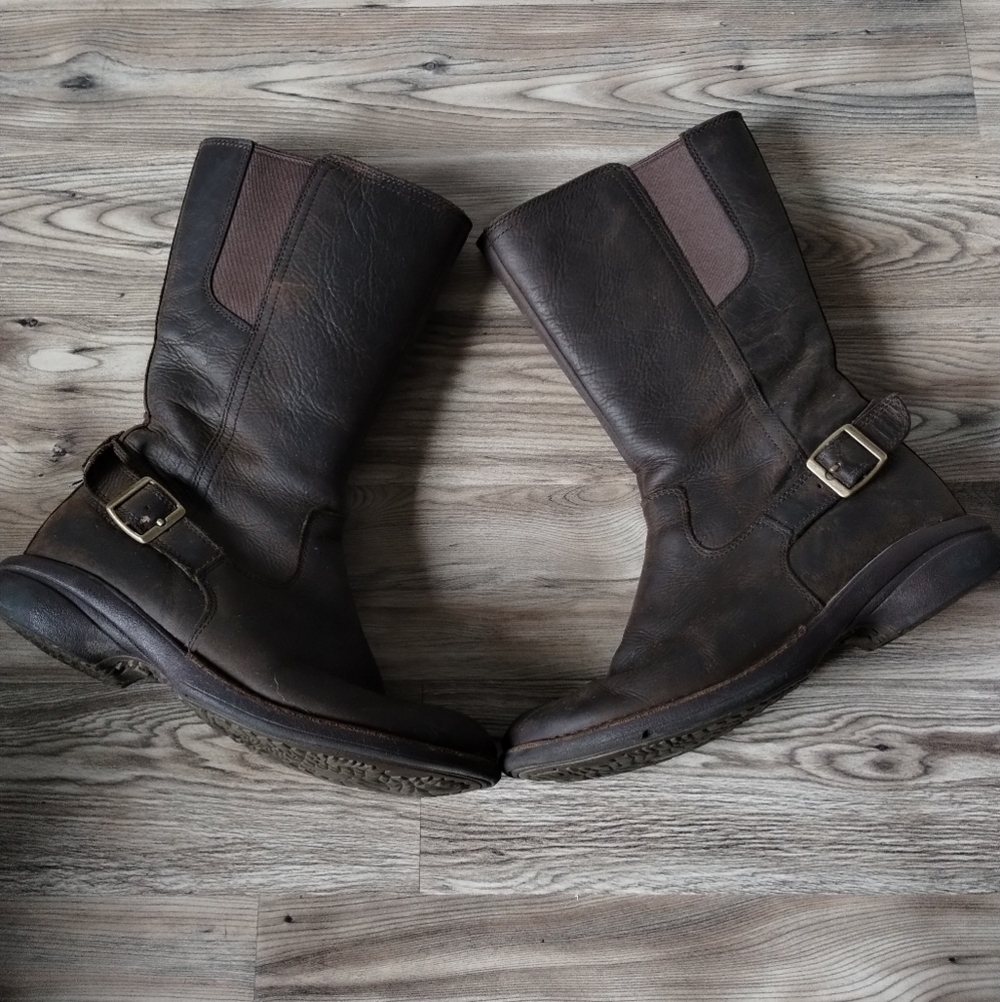 Merrell Andover Peak Waterproof Espresso Boot size 6